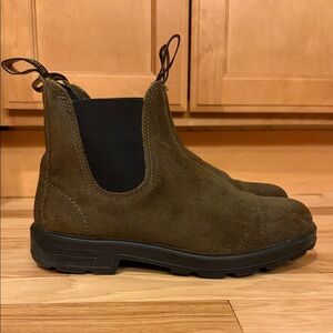 Blundstone Women’s Originals #1615 Olive Green Suede Women’s 10 (AU/UK 7)